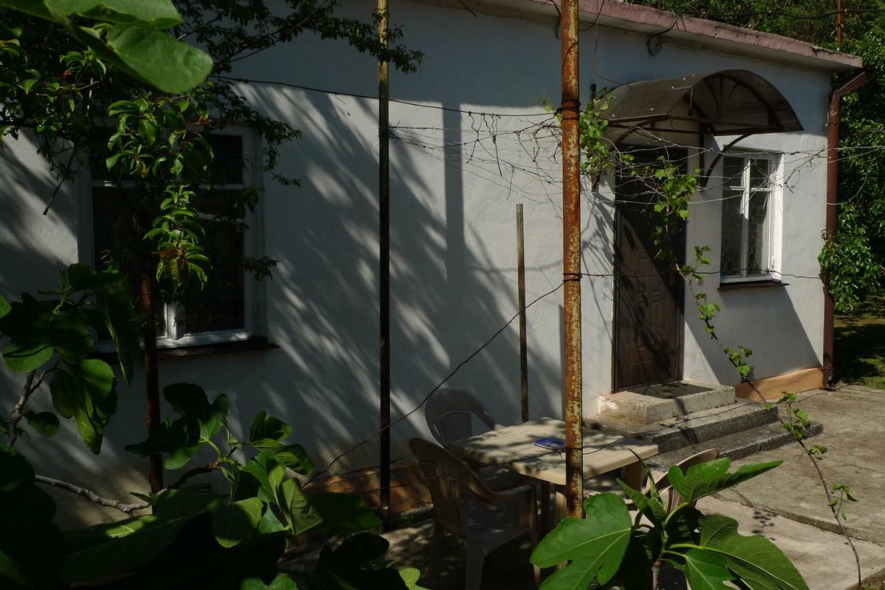 Old Town Guesthouse Sohum Dış mekan fotoğraf